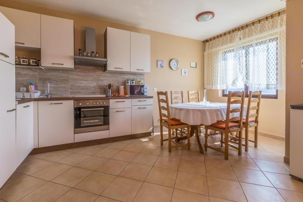 Apartments Dragica 德拉马利 外观 照片