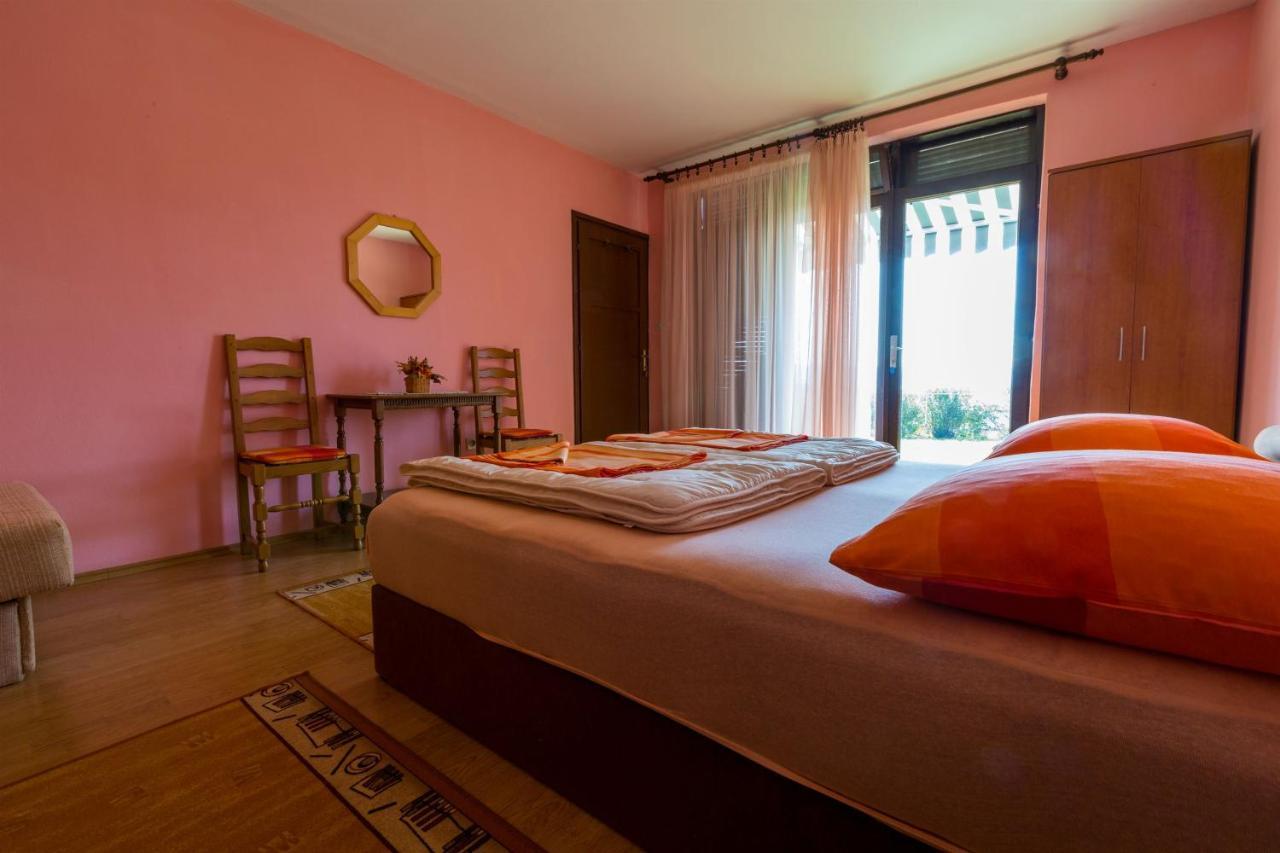 Apartments Dragica 德拉马利 外观 照片