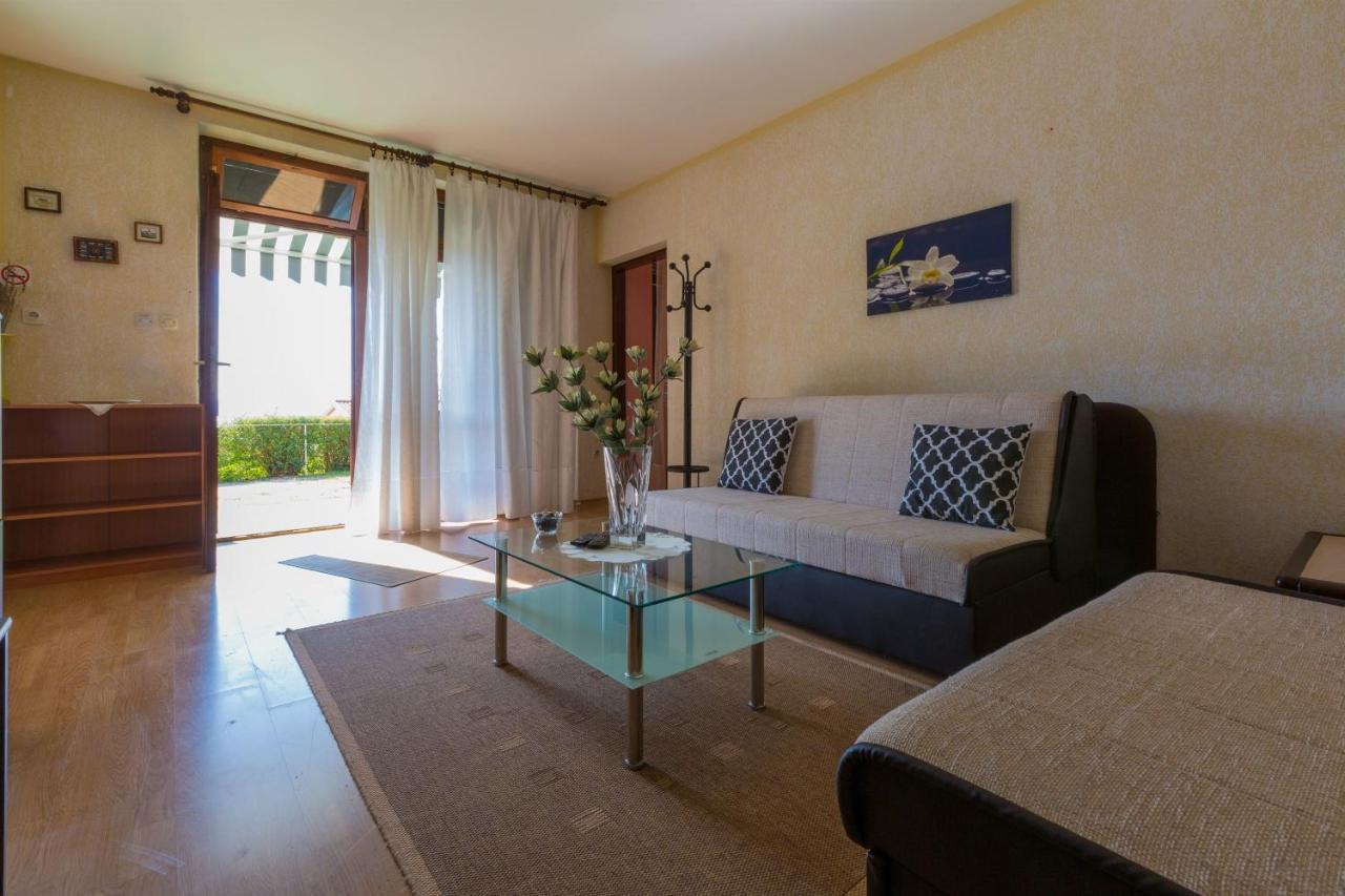 Apartments Dragica 德拉马利 外观 照片